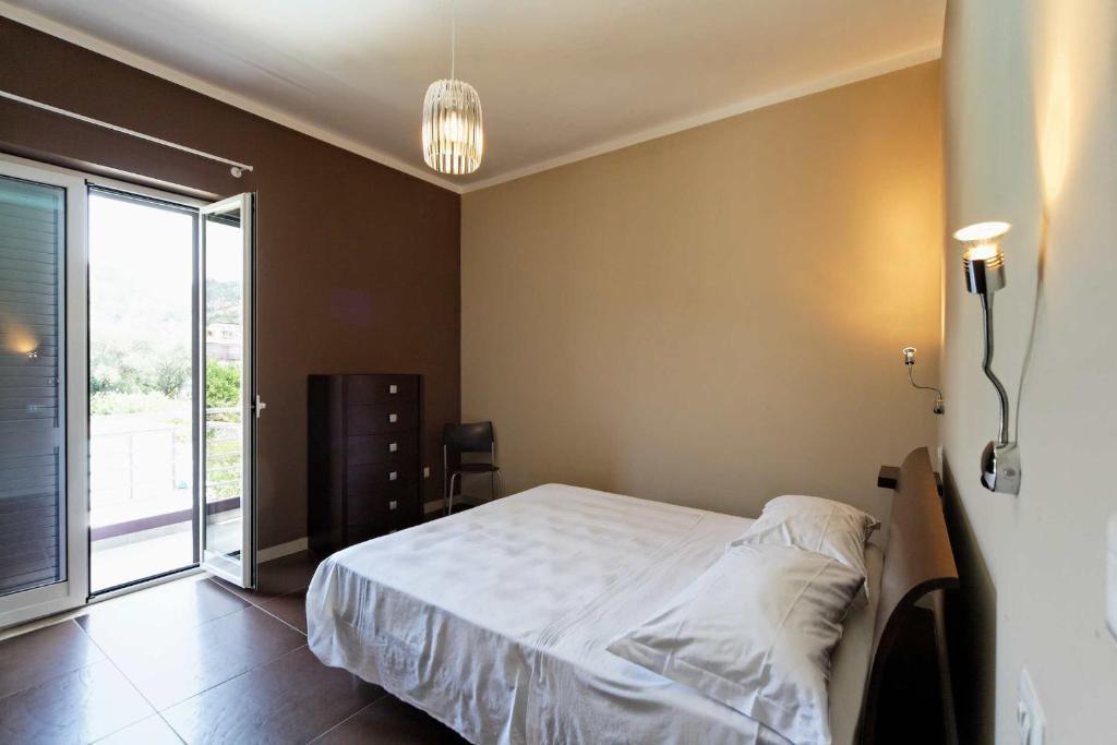 Villa Selenite Capo dʼOrlando Habitación foto
