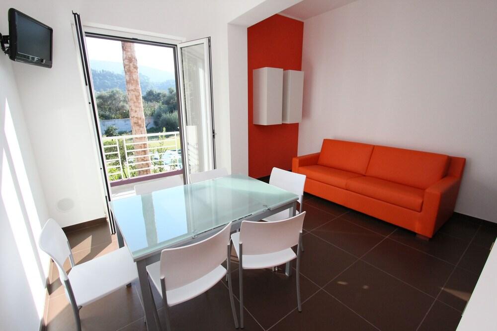 Villa Selenite Capo dʼOrlando Exterior foto
