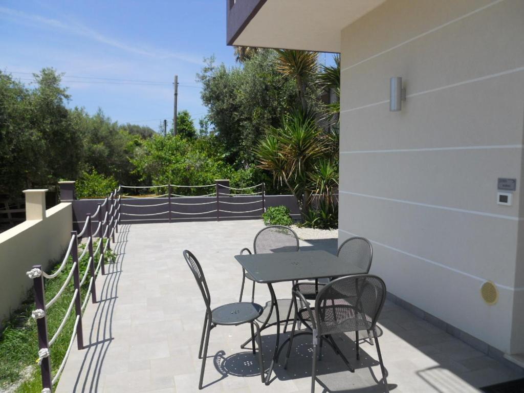 Villa Selenite Capo dʼOrlando Exterior foto