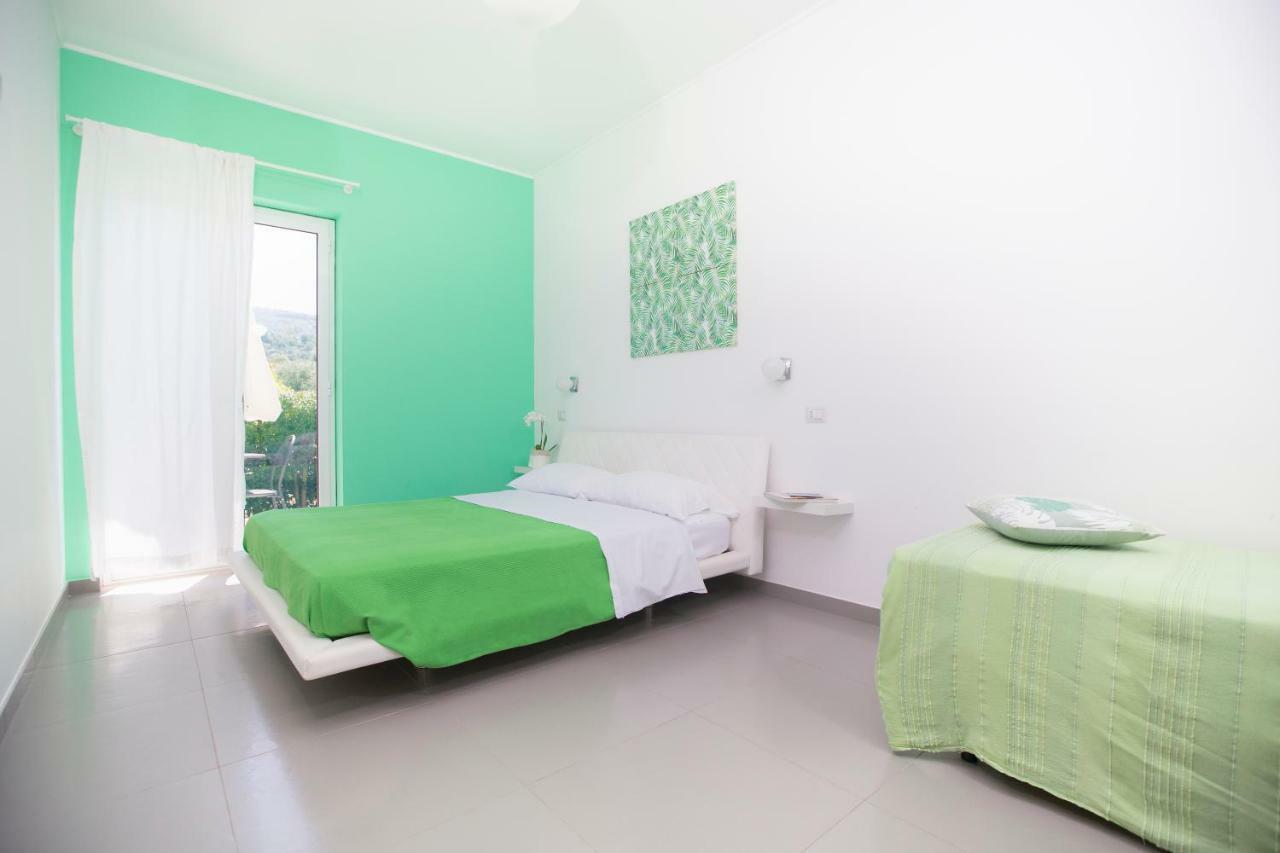 Villa Selenite Capo dʼOrlando Exterior foto