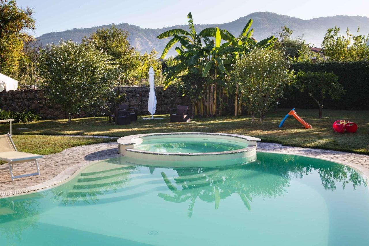 Villa Selenite Capo dʼOrlando Exterior foto